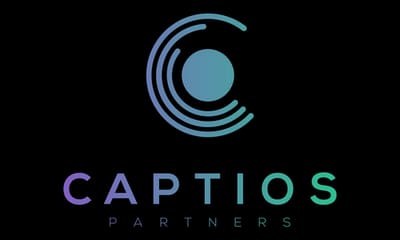 customcolor_logo_transparent_background